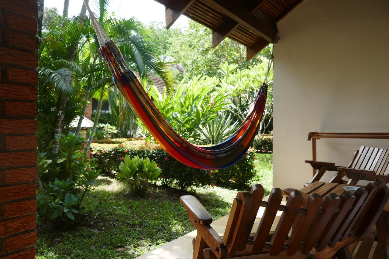 Отель Escape Caribeno Puerto Viejo de Talamanca Экстерьер фото